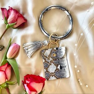 Snake Skin Print Keychain Bracelet